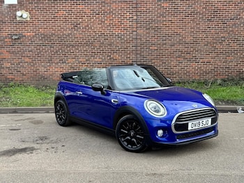 Used MINI Convertible 2019 for sale - 77957290: Photo