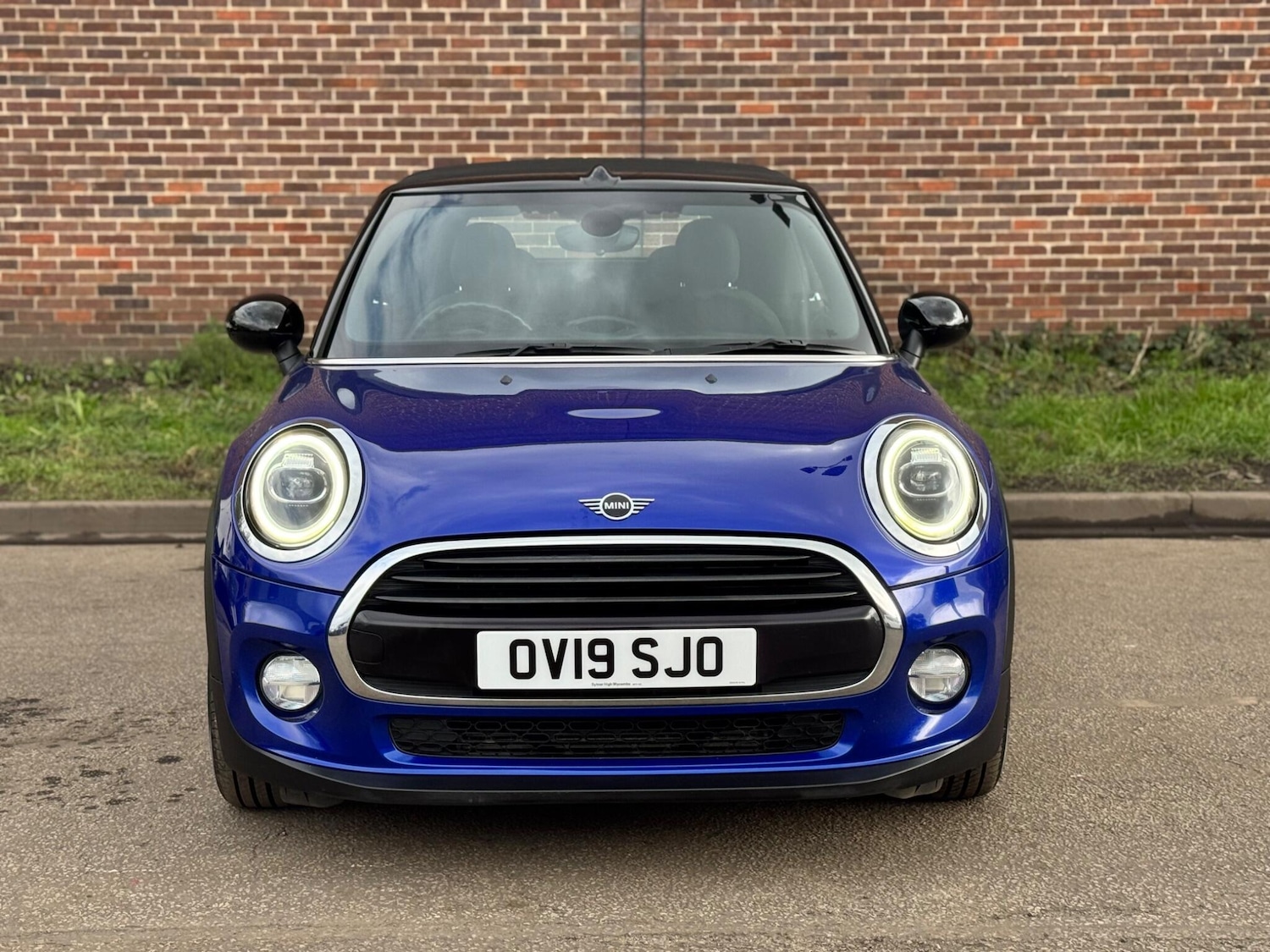 Used MINI Convertible 2019 for sale - 77957290: Photo 5