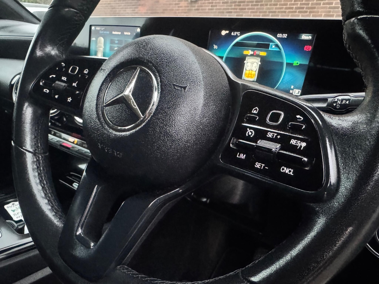 Used Mercedes-Benz A-Class 2018 for sale - 77395827: Photo 39