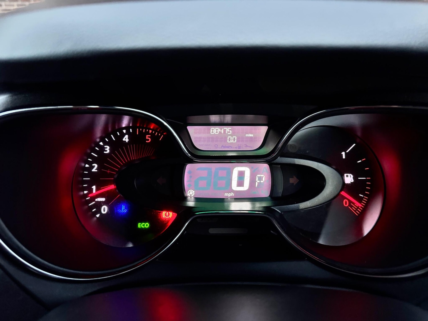 Used Renault Captur for sale - 77683936: Photo 10