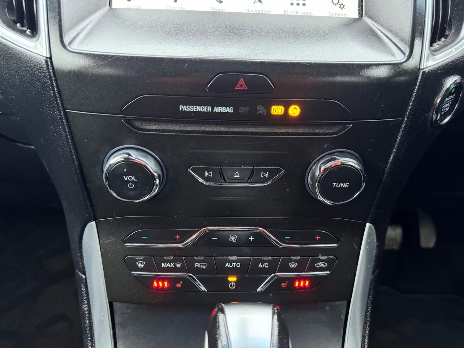 Used Ford Edge 2017 for sale - 77440458: Photo 31