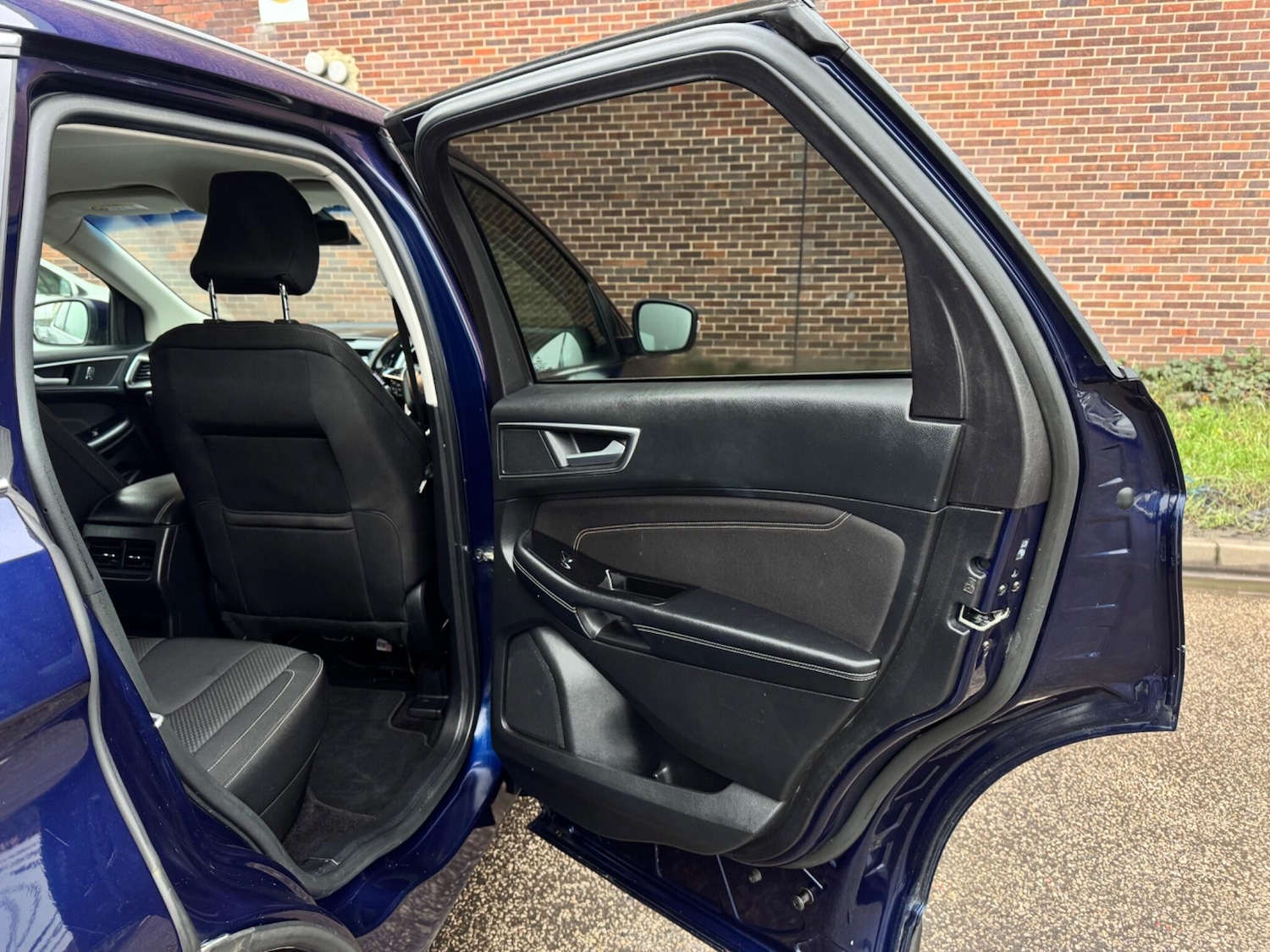 Used Ford Edge 2017 for sale - 77440458: Photo 39