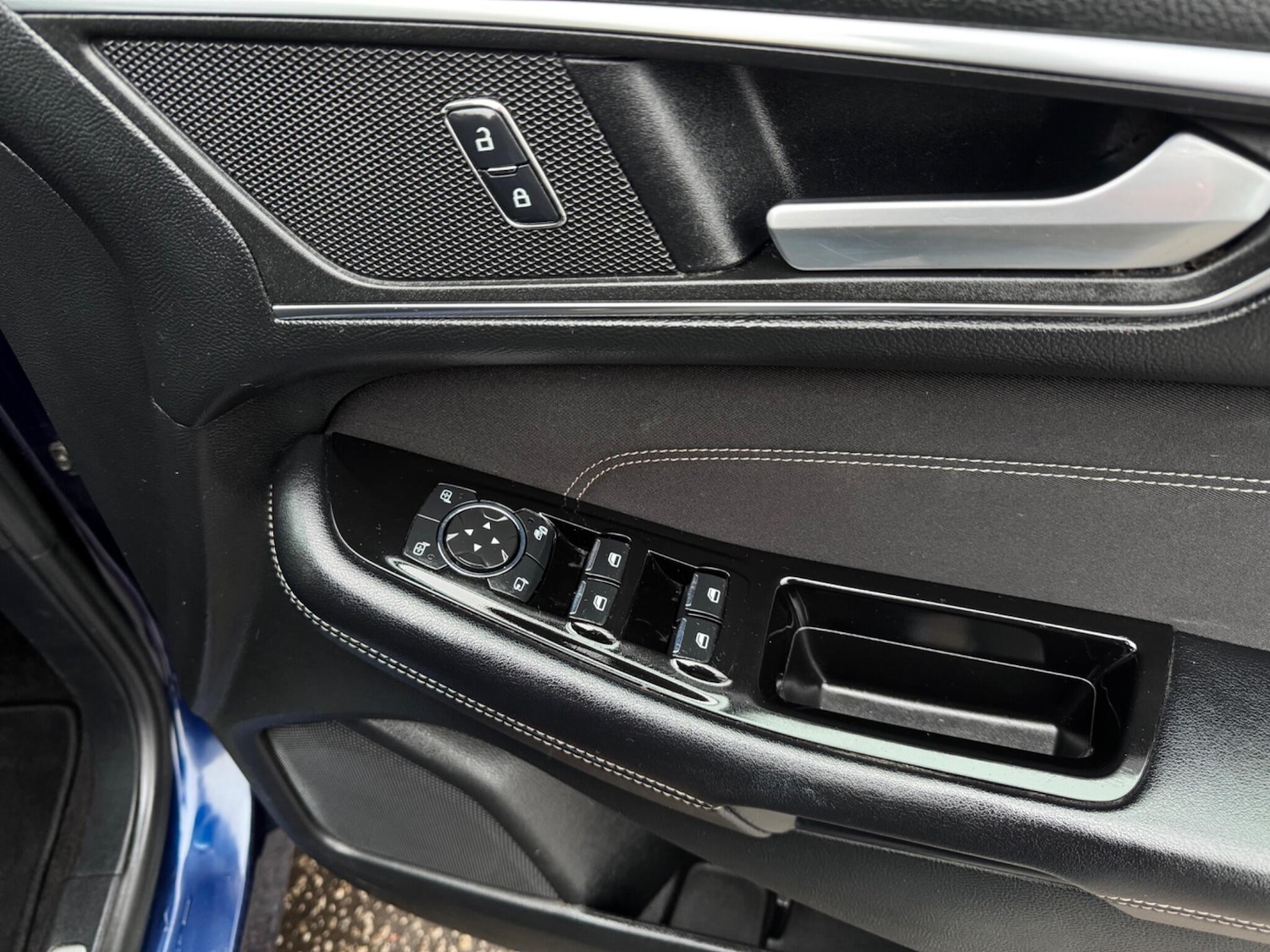 Used Ford Edge 2017 for sale - 77440458: Photo 52