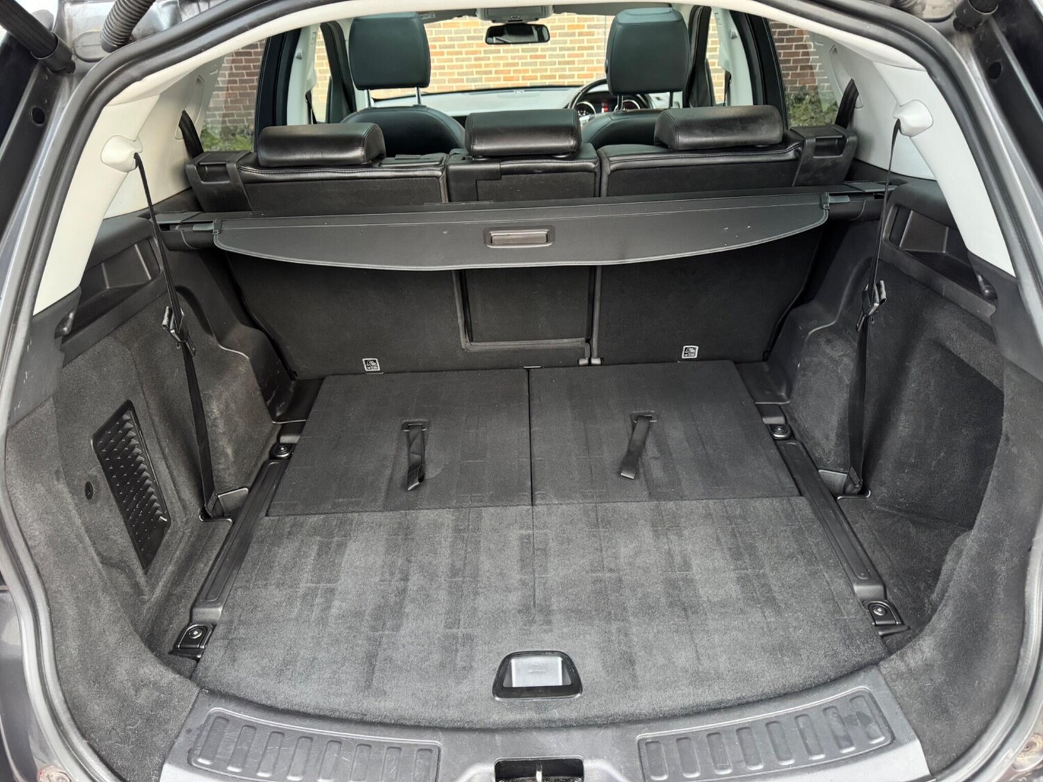 Used Land Rover Discovery Sport 2016 for sale - 77839801: Photo 18