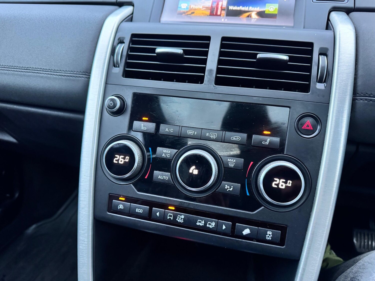 Used Land Rover Discovery Sport 2016 for sale - 77839801: Photo 30