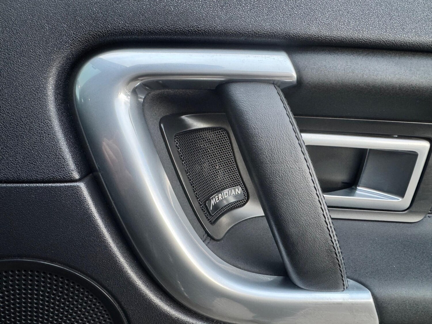 Used Land Rover Discovery Sport 2016 for sale - 77839801: Photo 36