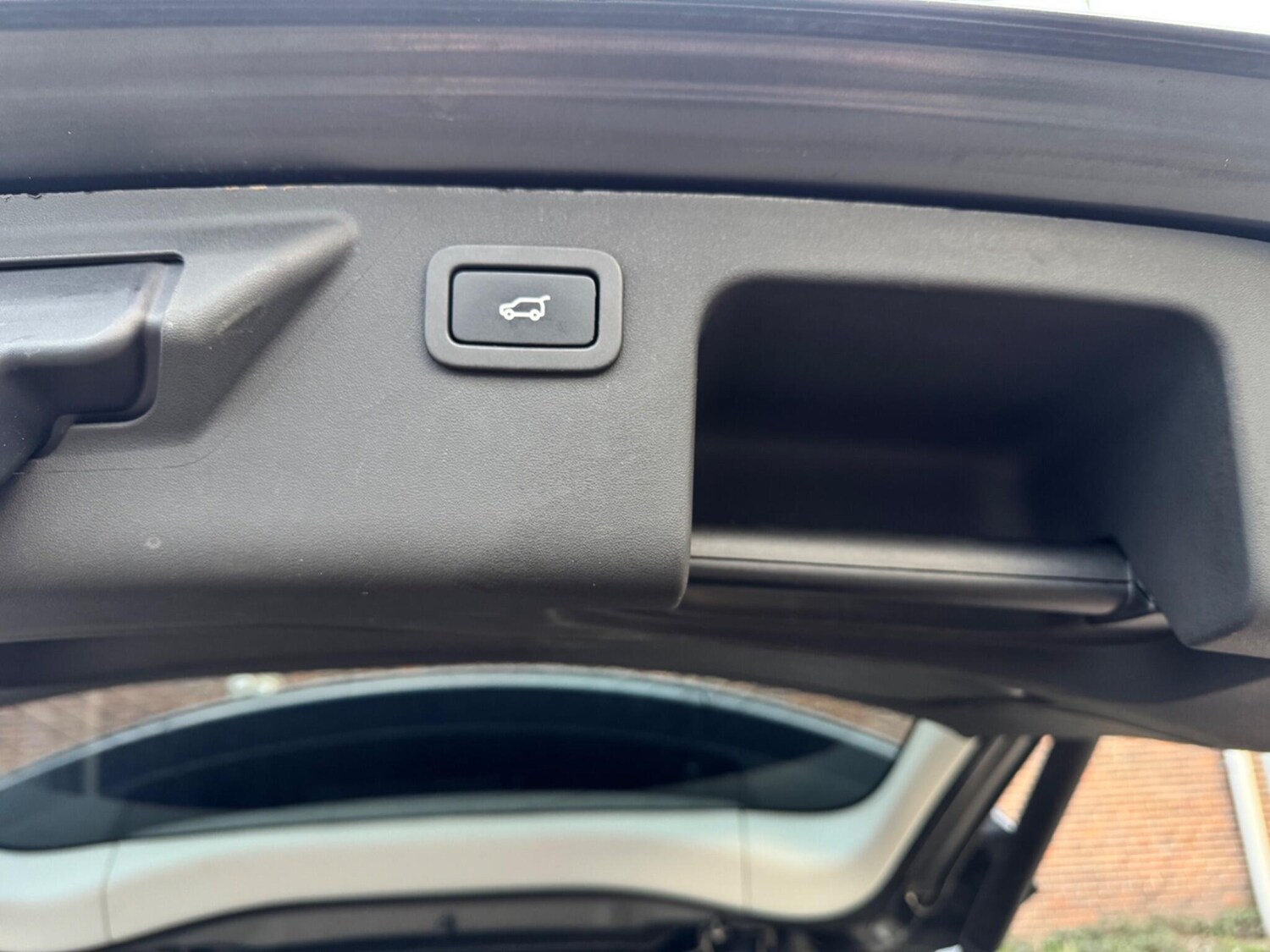 Used Land Rover Discovery Sport 2016 for sale - 77839801: Photo 37