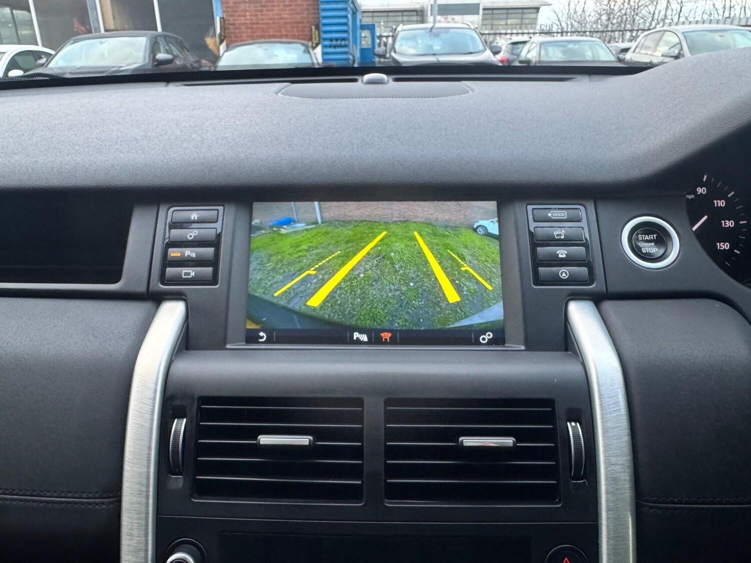 Used Land Rover Discovery Sport 2016 for sale - 77839801: Photo 48