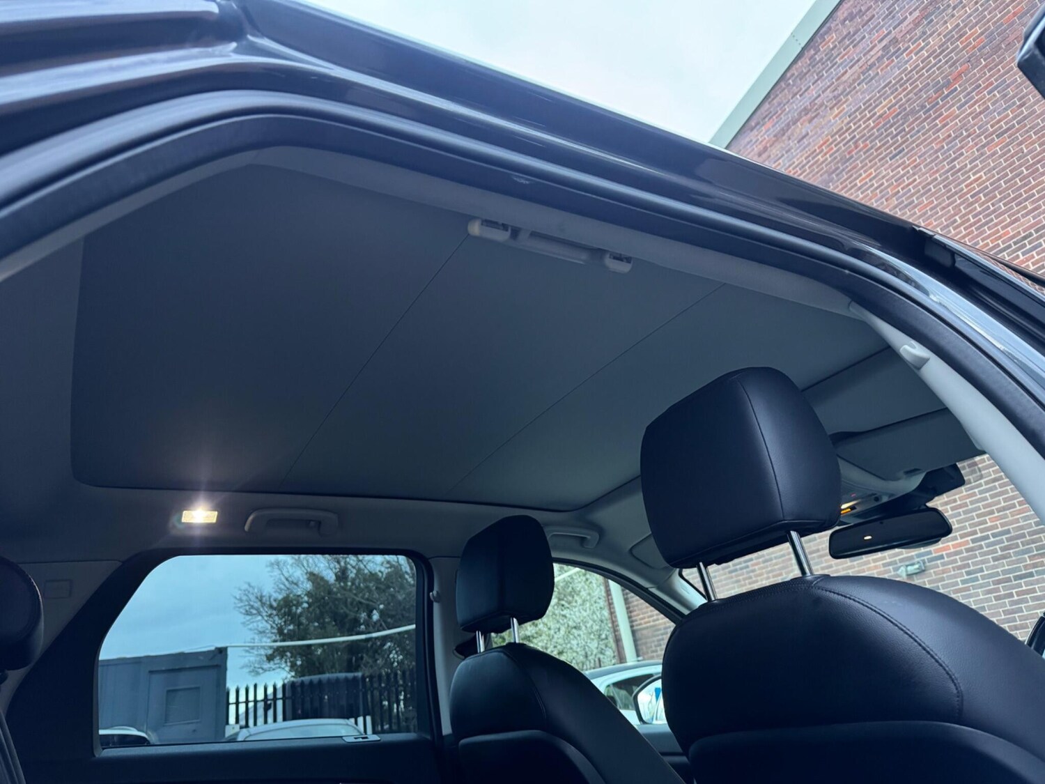 Used Land Rover Discovery Sport 2016 for sale - 77839801: Photo 52