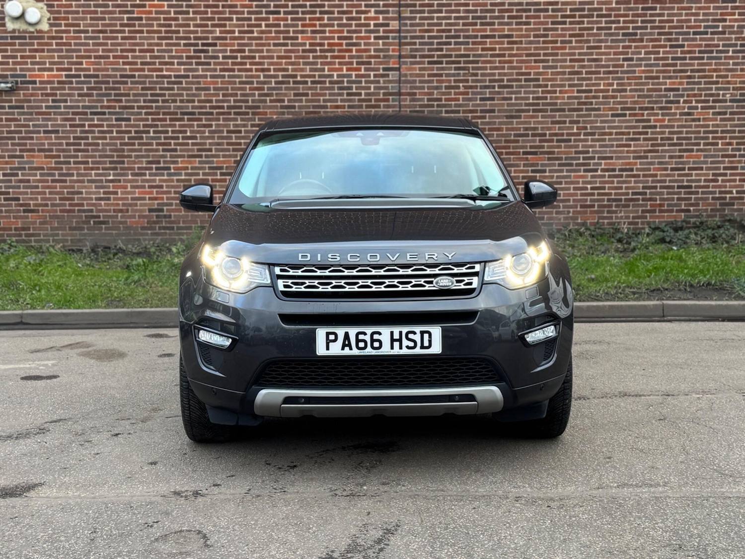 Used Land Rover Discovery Sport 2016 for sale - 77839801: Photo 8