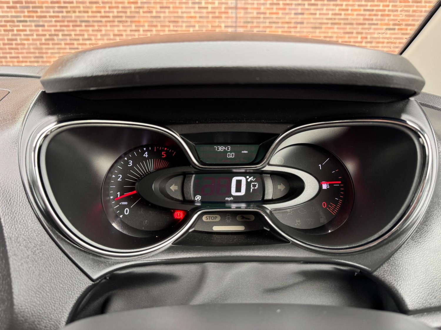 Used Renault Captur for sale - 77684218: Photo 10