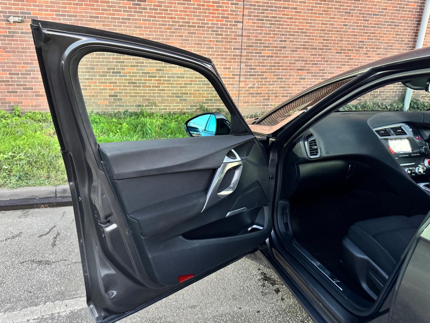 Used DS Automobiles DS 5 2018 for sale - 76633111: Photo 30