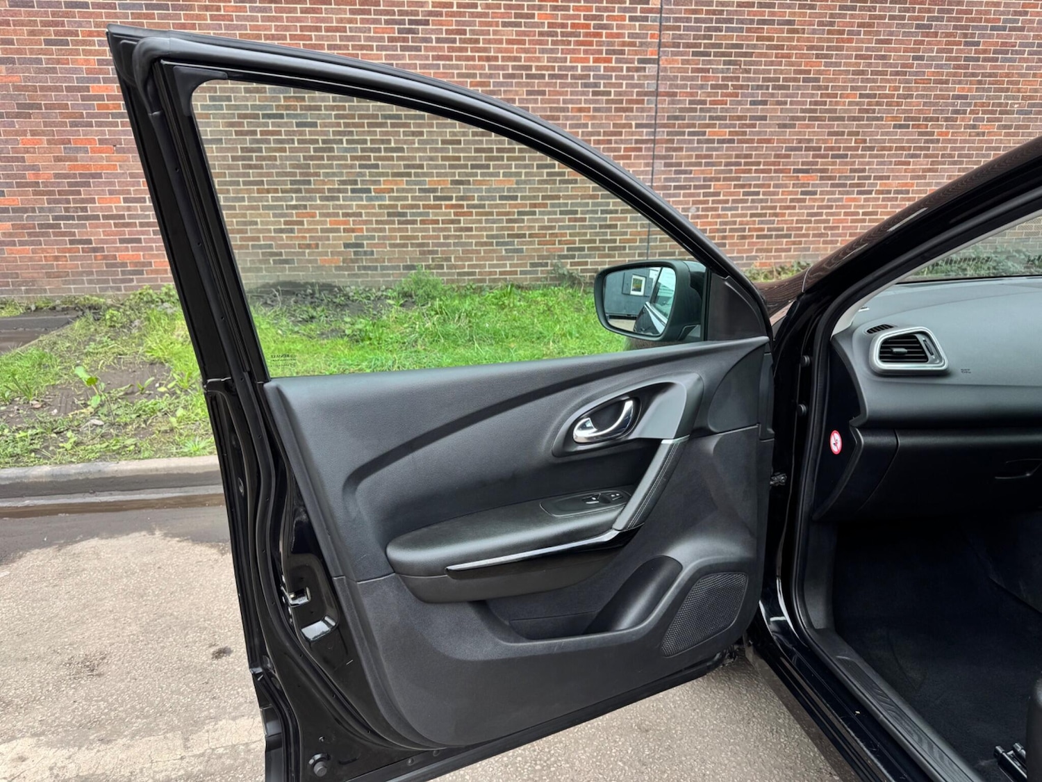 Used Renault Kadjar for sale - 77808402: Photo 26