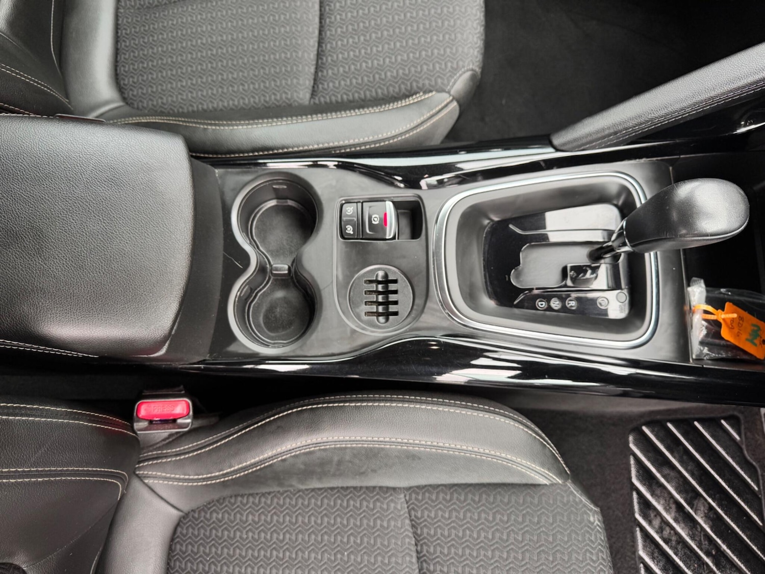 Used Renault Kadjar for sale - 77808402: Photo 35