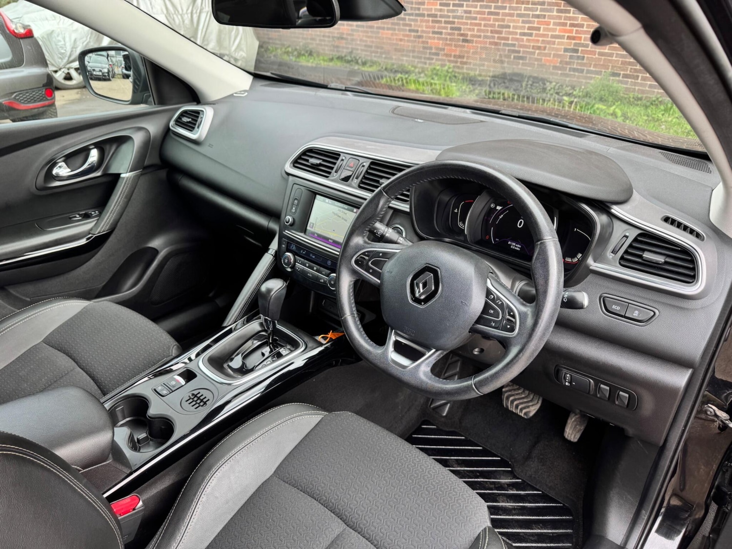 Used Renault Kadjar for sale - 77808402: Photo 38