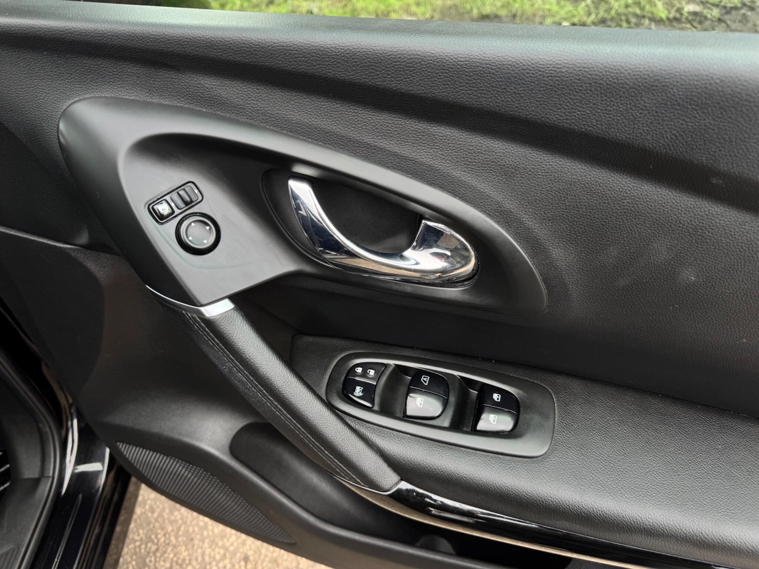 Used Renault Kadjar for sale - 77808402: Photo 40