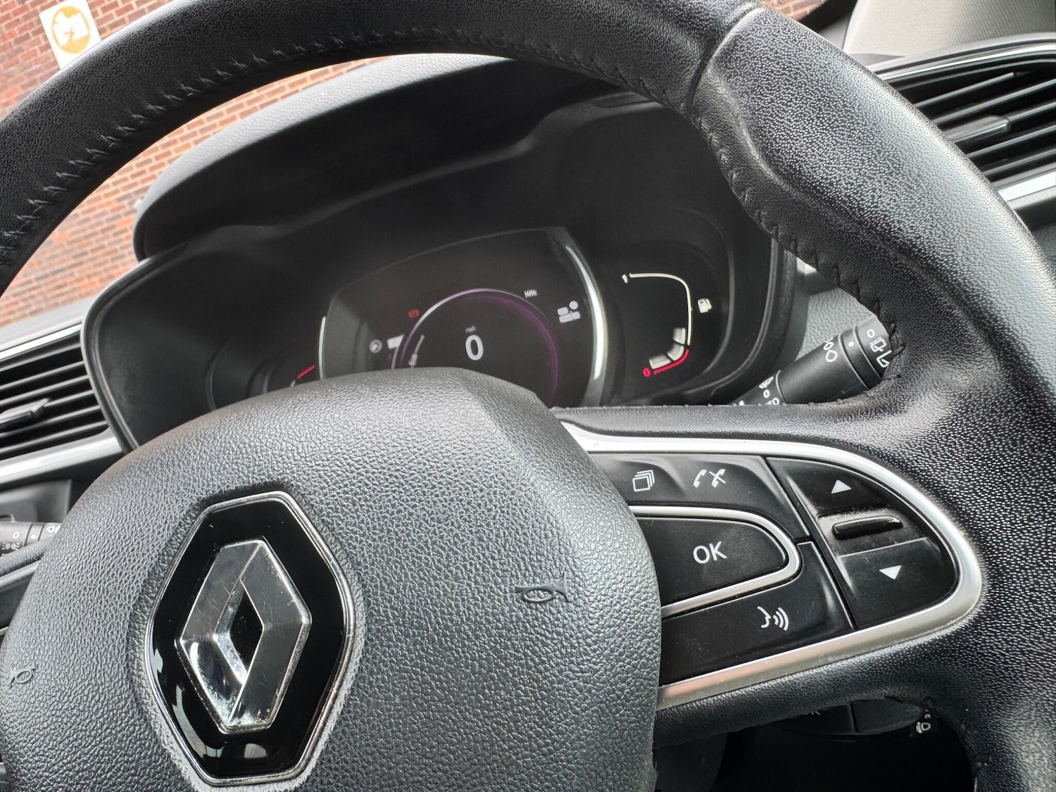 Used Renault Kadjar for sale - 77808402: Photo 44