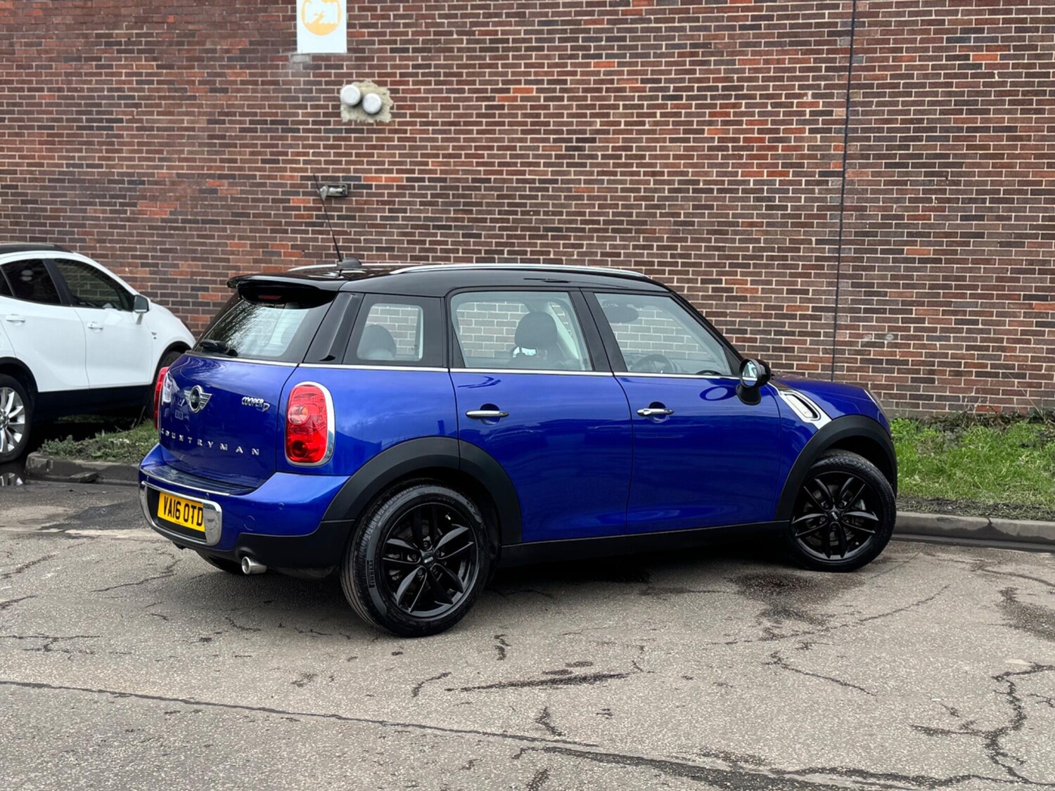 Used MINI Countryman 2016 for sale - 77909212: Photo 16