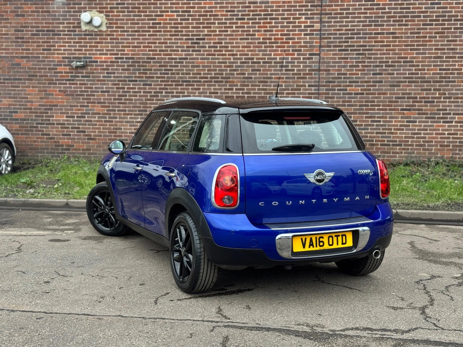 Used MINI Countryman 2016 for sale - 77909212: Photo 4