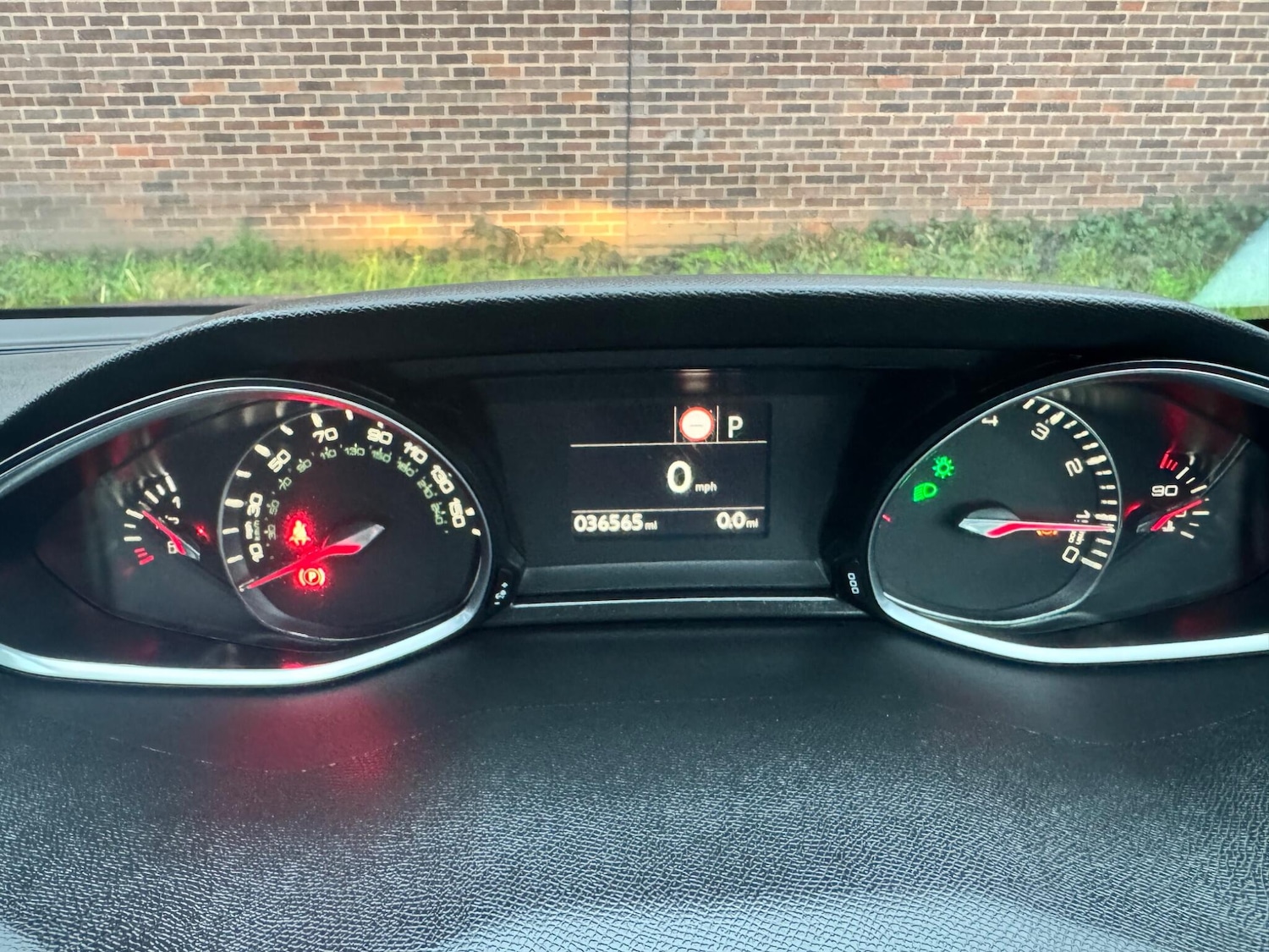 Used Peugeot 308 2018 for sale - 77396669: Photo 10