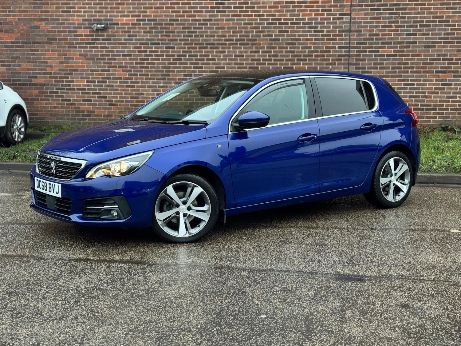 Used Peugeot 308 2018 for sale - 77396669: Photo 9