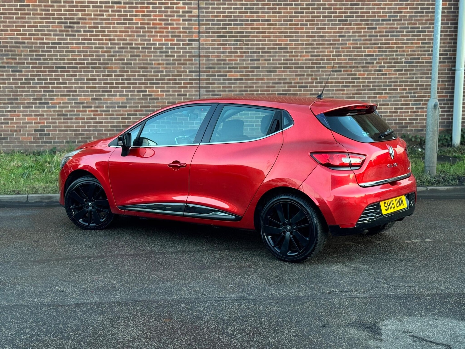 Used Renault Clio 2015 for sale - 77230048: Photo 12