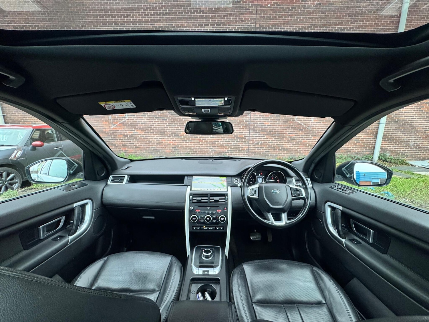 Used Land Rover Discovery Sport 2017 for sale - 77074496: Photo 3