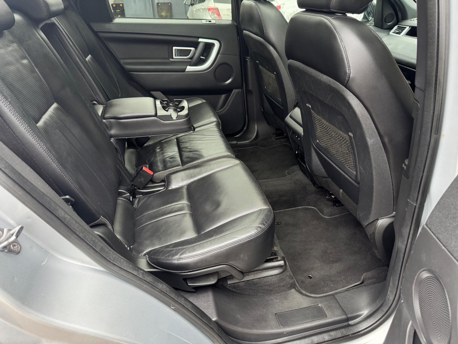 Used Land Rover Discovery Sport 2017 for sale - 77074496: Photo 30