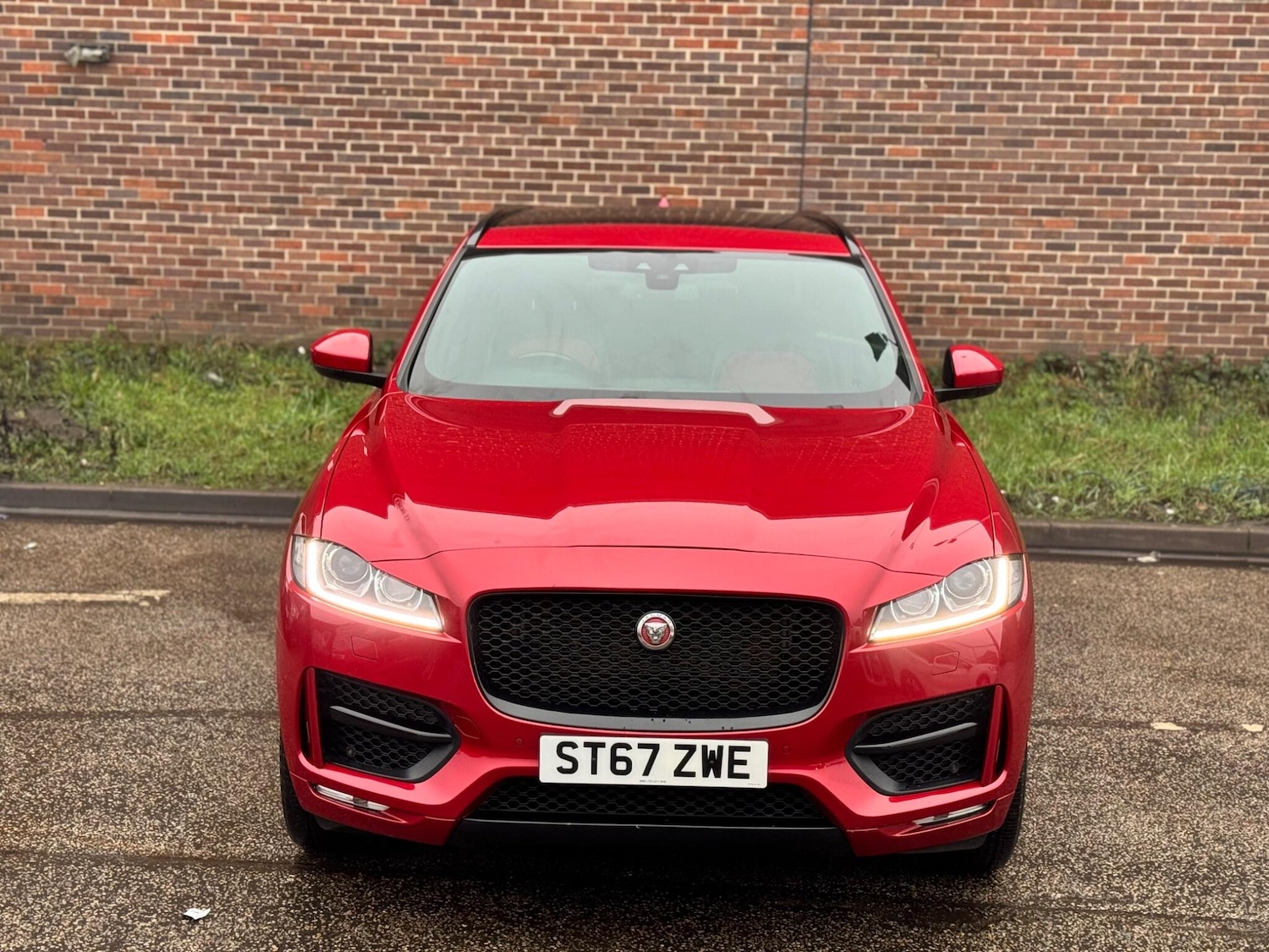 Used Jaguar F-Pace 2017 for sale - 77574466: Photo 14