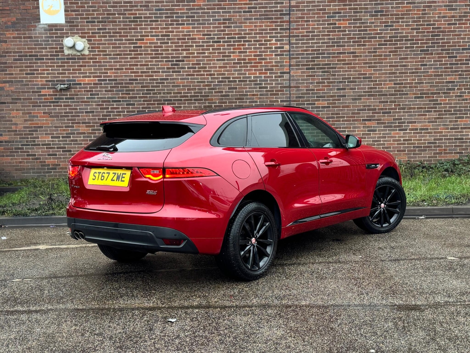 Used Jaguar F-Pace 2017 for sale - 77574466: Photo 15