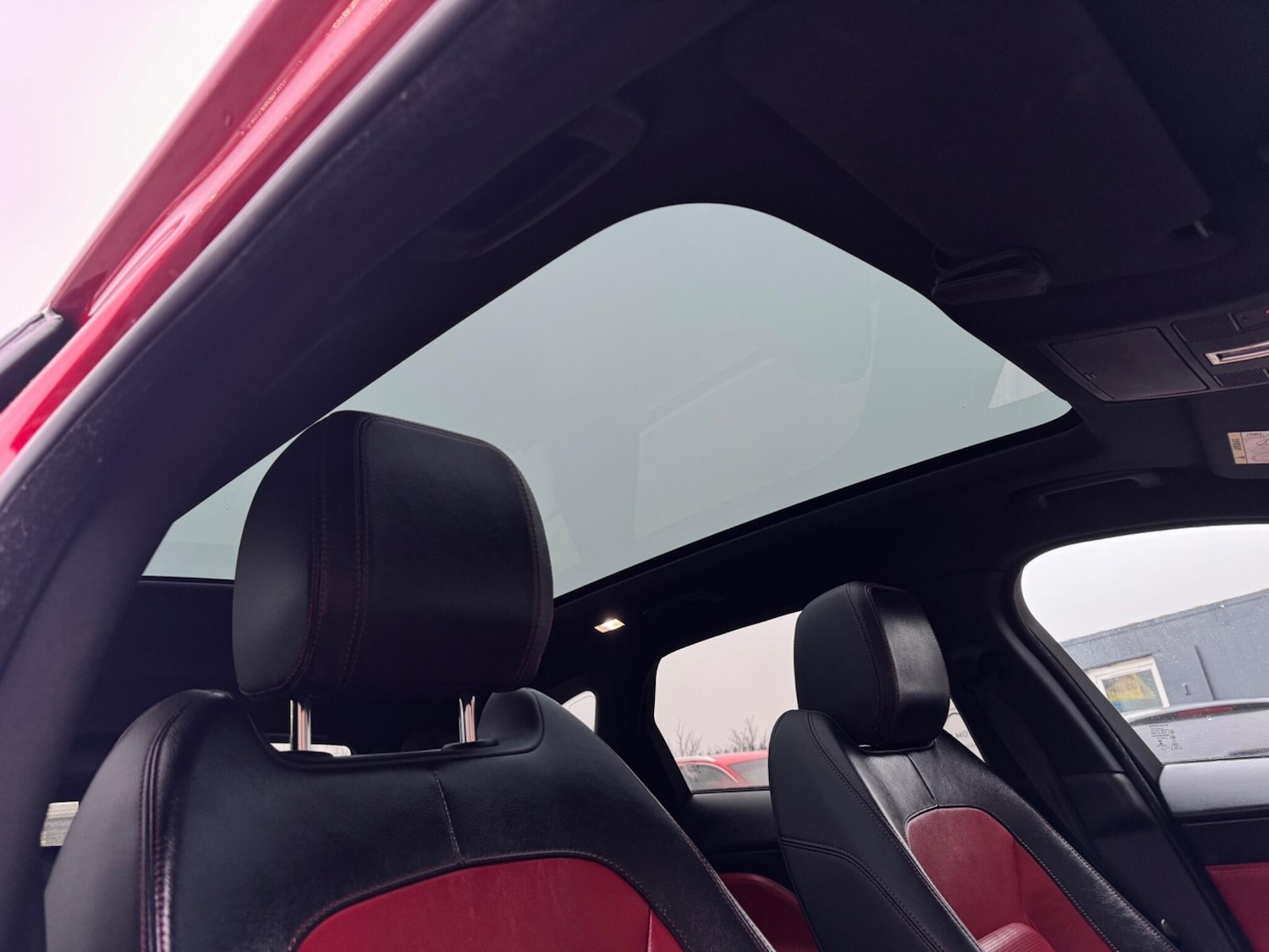 Used Jaguar F-Pace 2017 for sale - 77574466: Photo 26