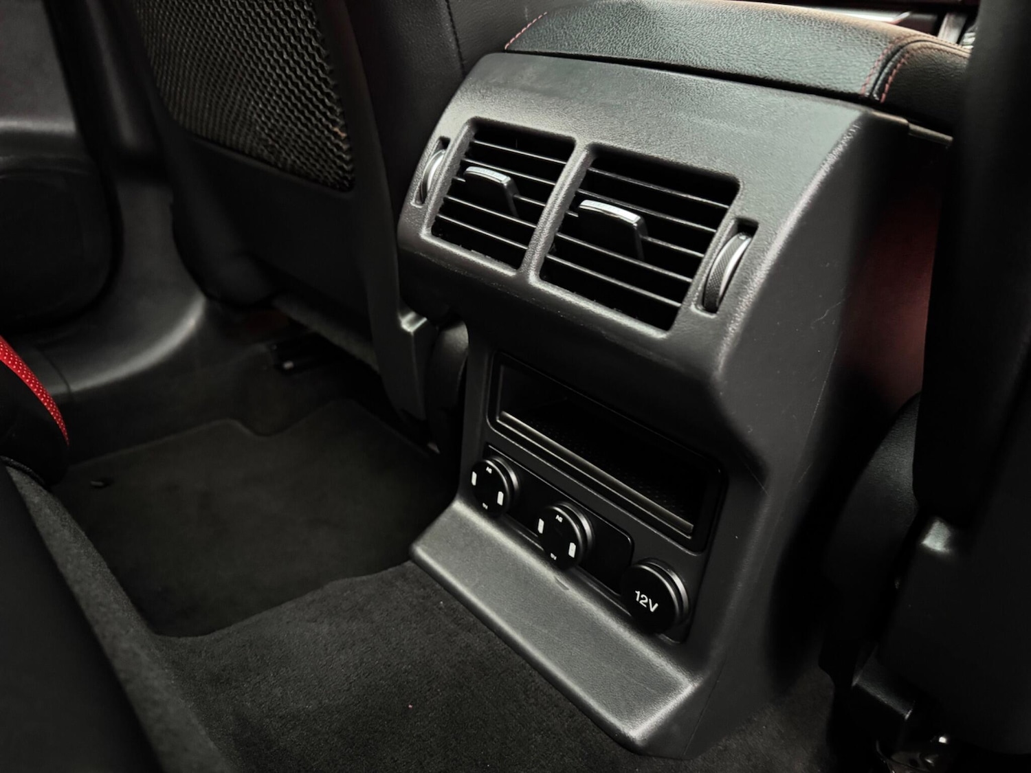 Used Jaguar F-Pace 2017 for sale - 77574466: Photo 34