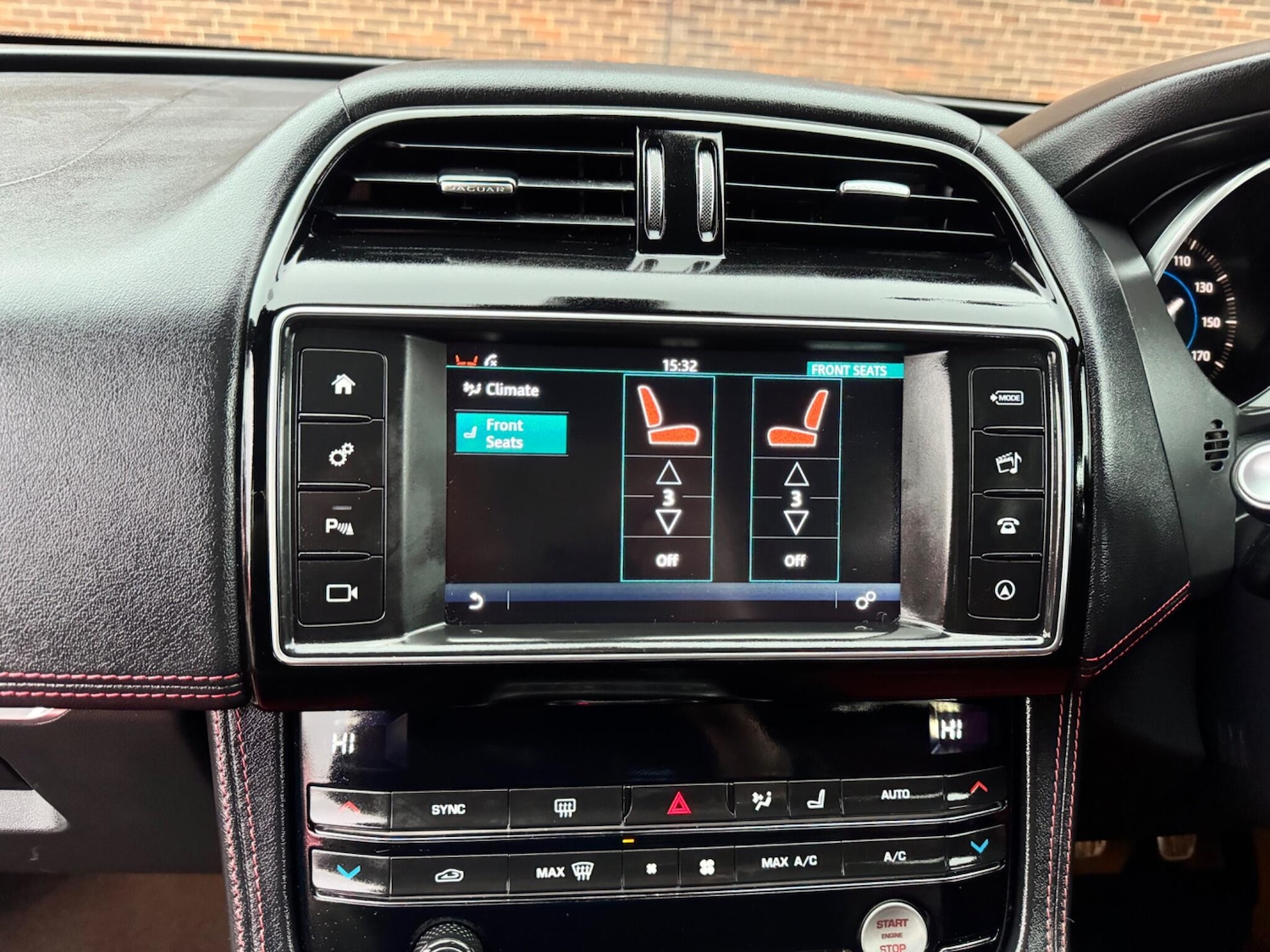 Used Jaguar F-Pace 2017 for sale - 77574466: Photo 49