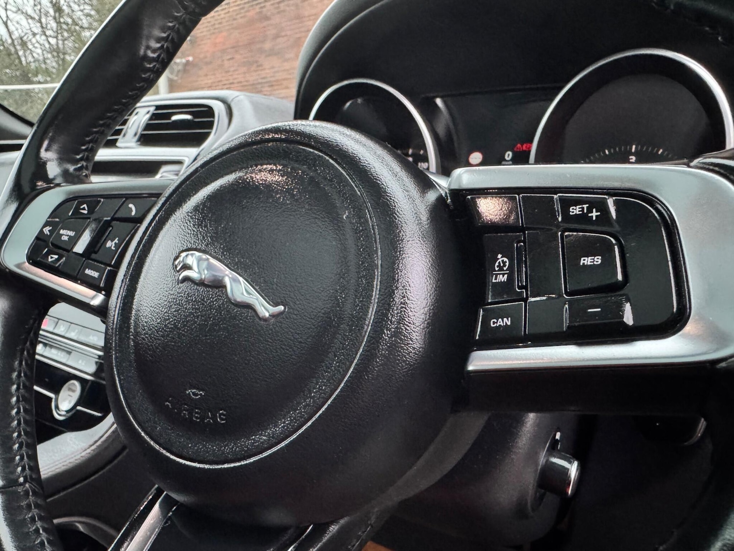 Used Jaguar F-Pace 2017 for sale - 77574466: Photo 56