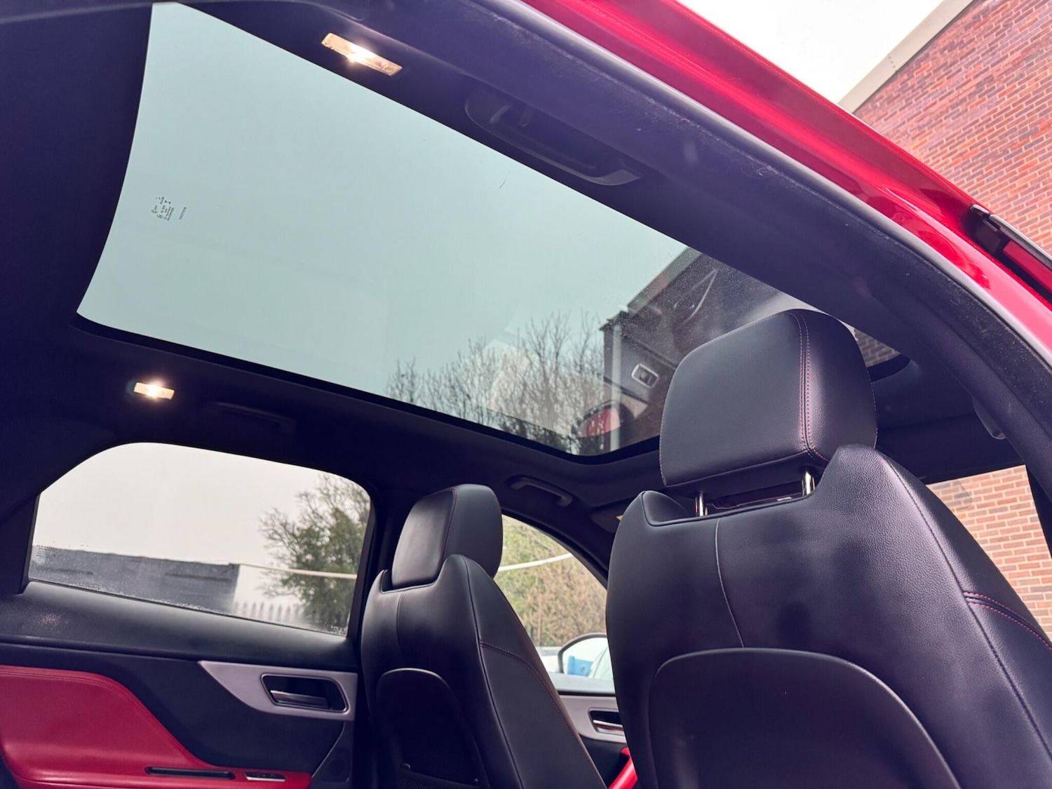 Used Jaguar F-Pace 2017 for sale - 77574466: Photo 7