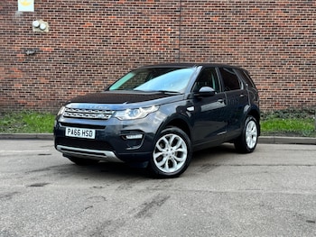Used Land Rover Discovery Sport 2016 for sale - 78449801: Photo