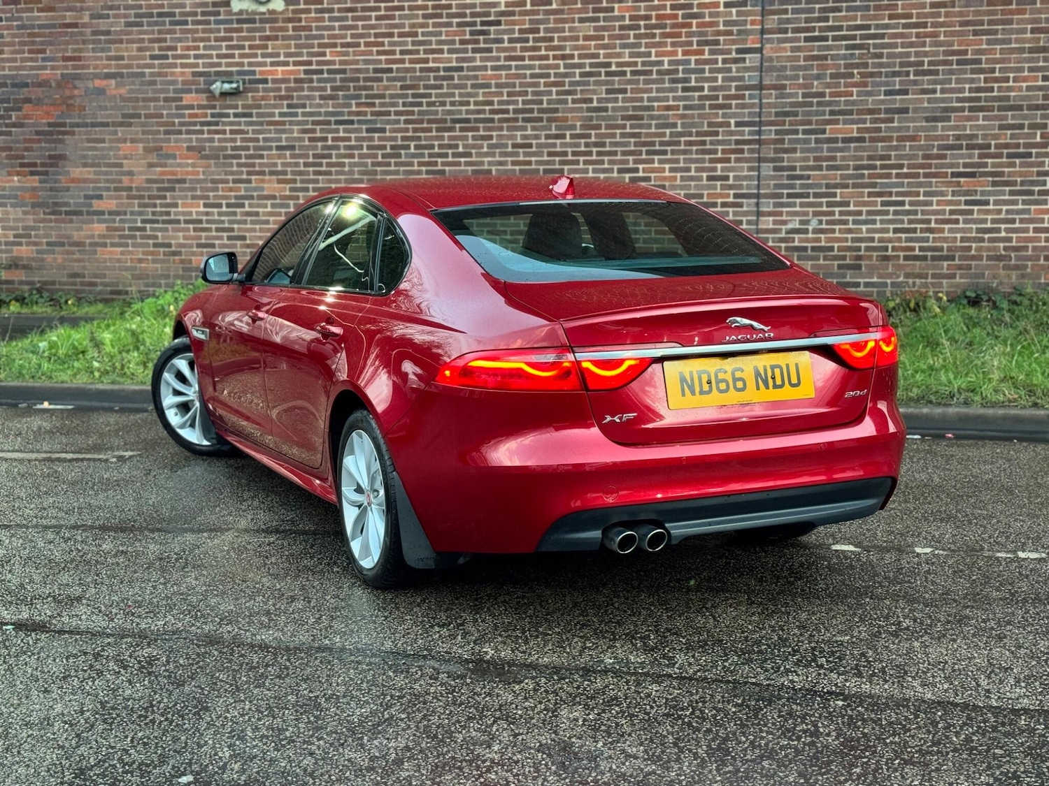 Used Jaguar XF 2017 for sale - 76886551: Photo 11