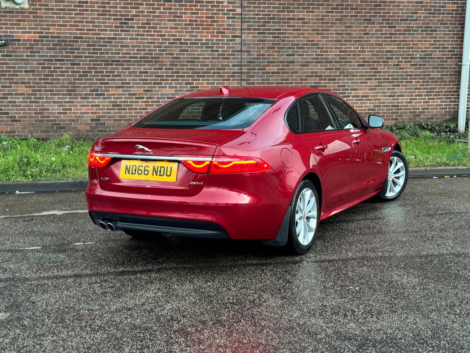 Used Jaguar XF 2017 for sale - 76886551: Photo 13