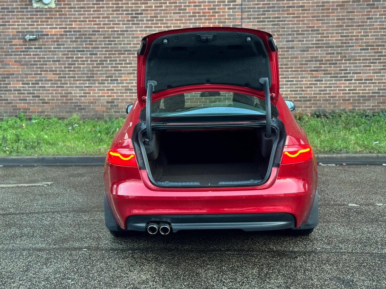 Used Jaguar XF 2017 for sale - 76886551: Photo 20