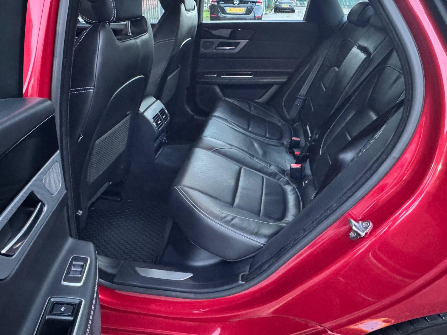 Used Jaguar XF 2017 for sale - 76886551: Photo 28