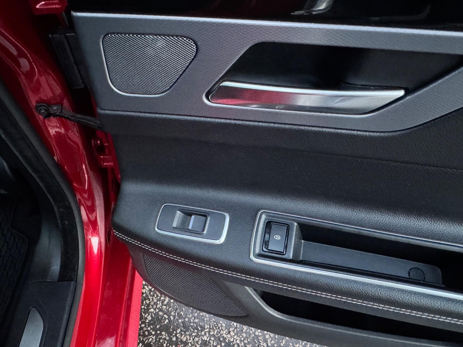 Used Jaguar XF 2017 for sale - 76886551: Photo 37