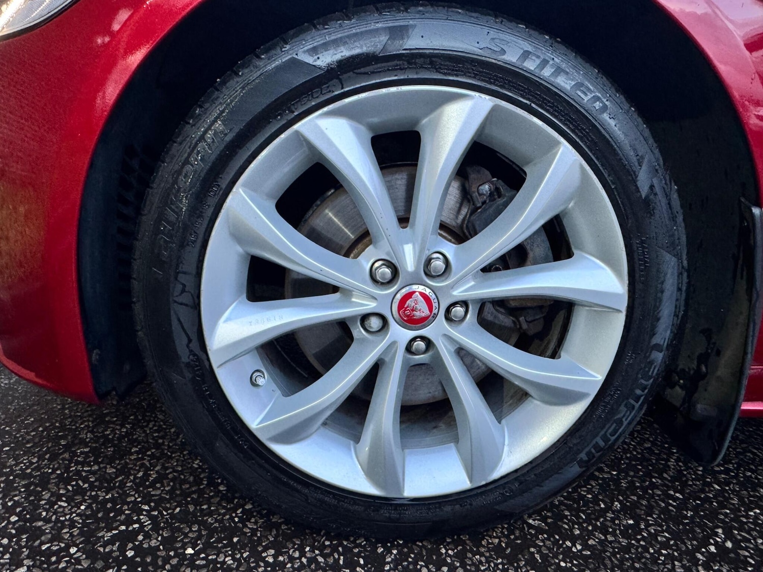 Used Jaguar XF 2017 for sale - 76886551: Photo 41