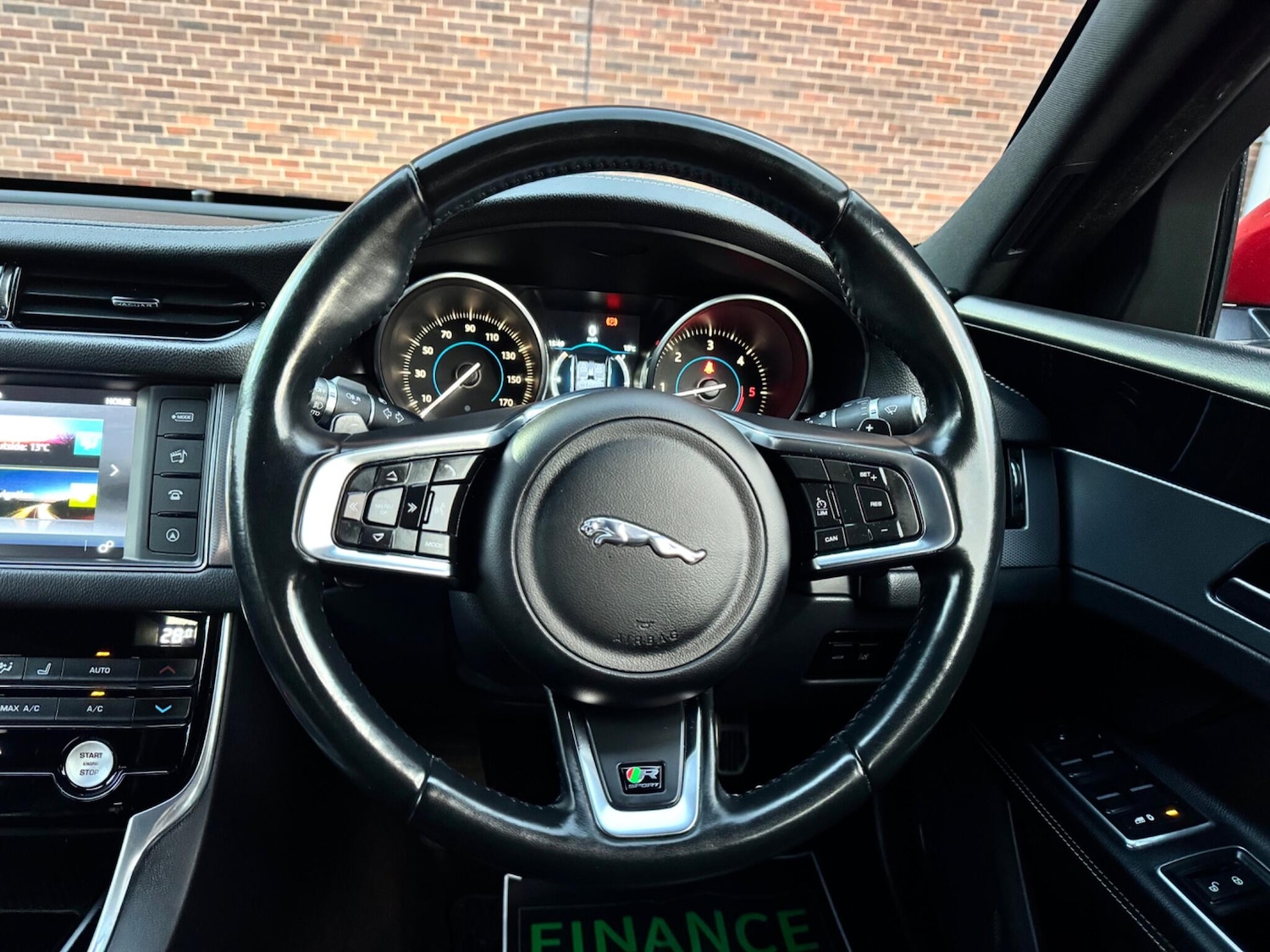 Used Jaguar XF 2017 for sale - 76886551: Photo 45