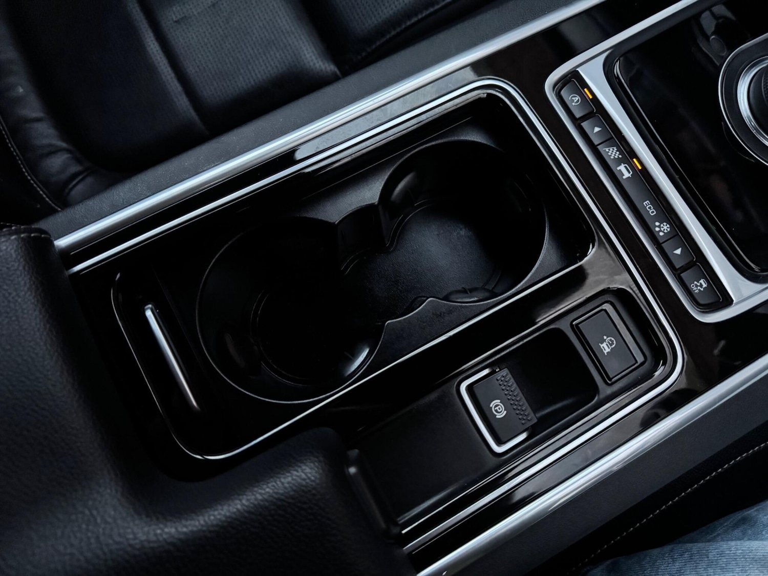 Used Jaguar XF 2017 for sale - 76886551: Photo 50