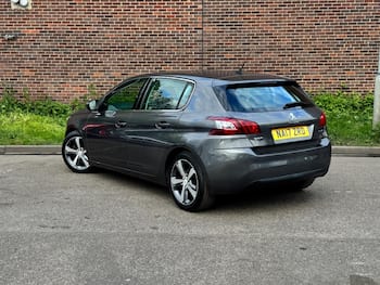 Used Peugeot 308 2017 for sale - 79647344: Photo