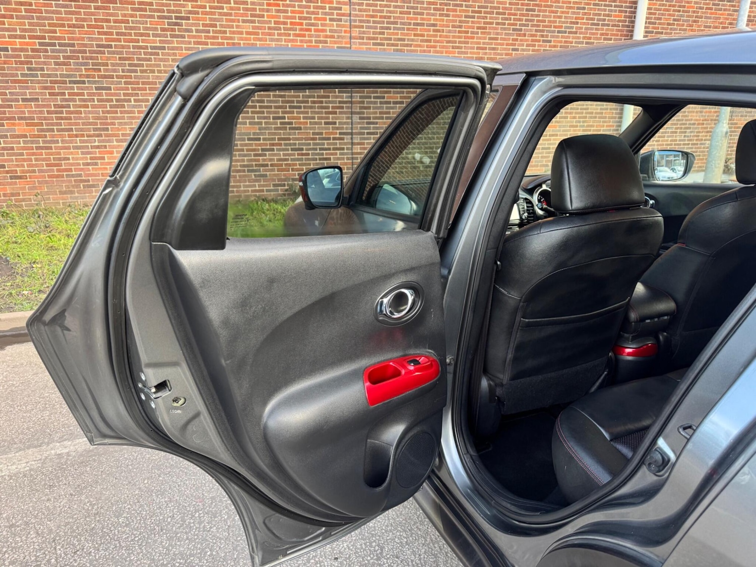 Used Nissan Juke 2014 for sale - 77645756: Photo 35