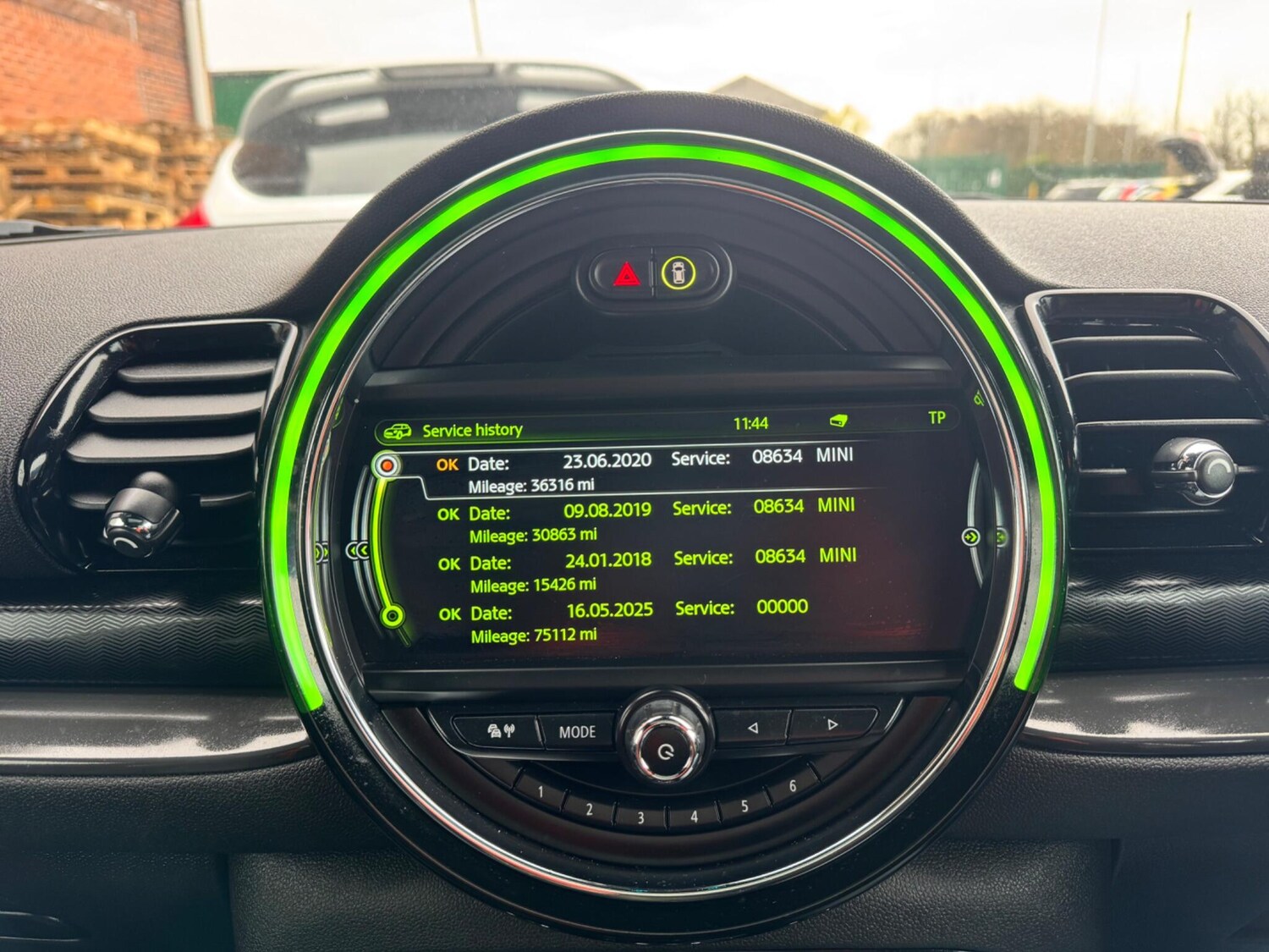 Used MINI Clubman 2016 for sale - 77909199: Photo 51