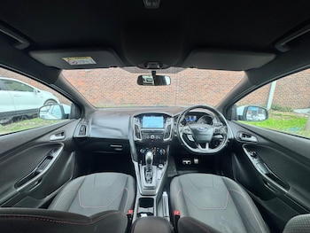 Used Ford Focus 2017 for sale - 77853659: Photo