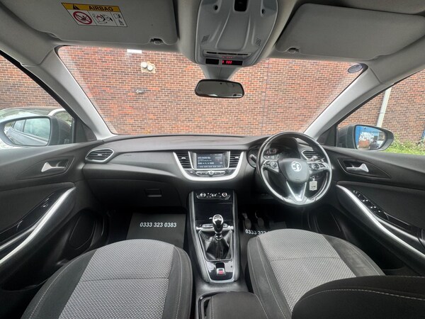 Used Vauxhall Grandland X 2019 for sale - 75678137: Photo 3