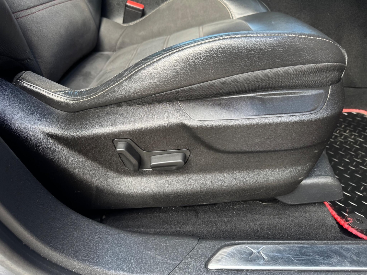 Used DS Automobiles DS 5 2017 for sale - 78071780: Photo 55